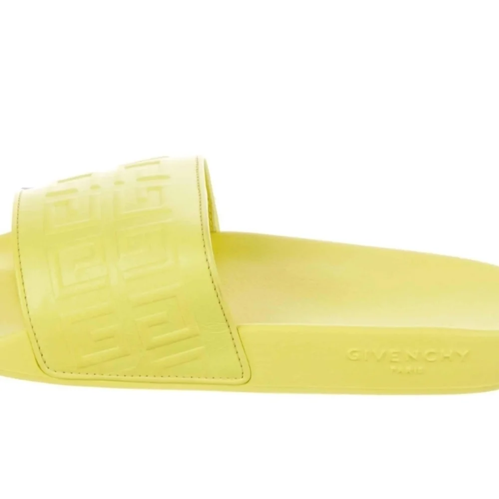 Givenchy Rubber Pool Slides
